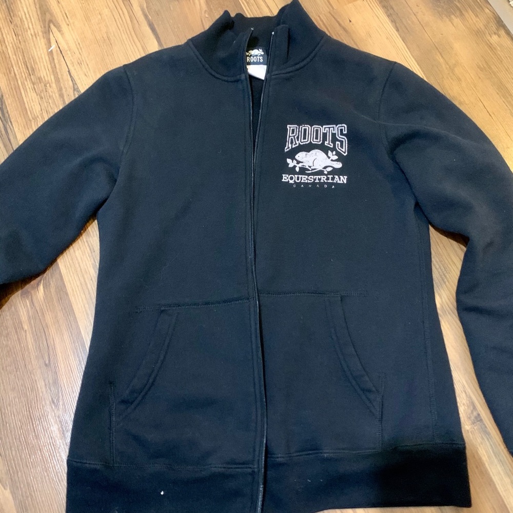 Roots sweater